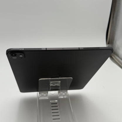 Apple iPad Pro 13 Inch M4 A2926 256GB Cellular/Wi-Fi Space Black Unlocked Tablet