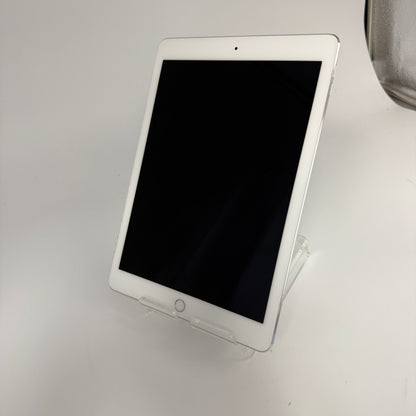 Apple iPad Pro 9.7 Inch A1673 128GB Silver WiFi Tablet - Used