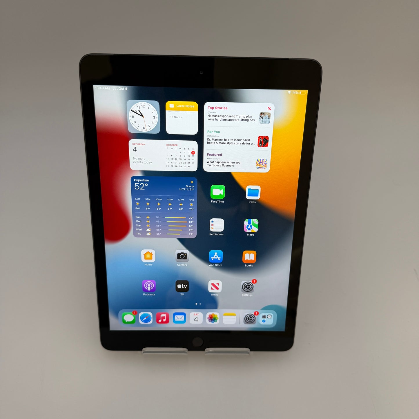 Apple iPad (8th Gen) A2428 2020 32GB Space Gray WiFi Used - B