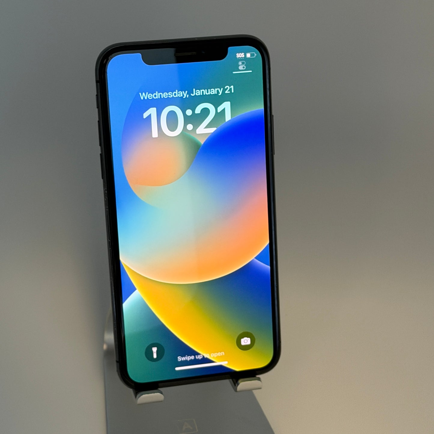Apple iPhone X 64GB Black T-Mobile ONLY READ
