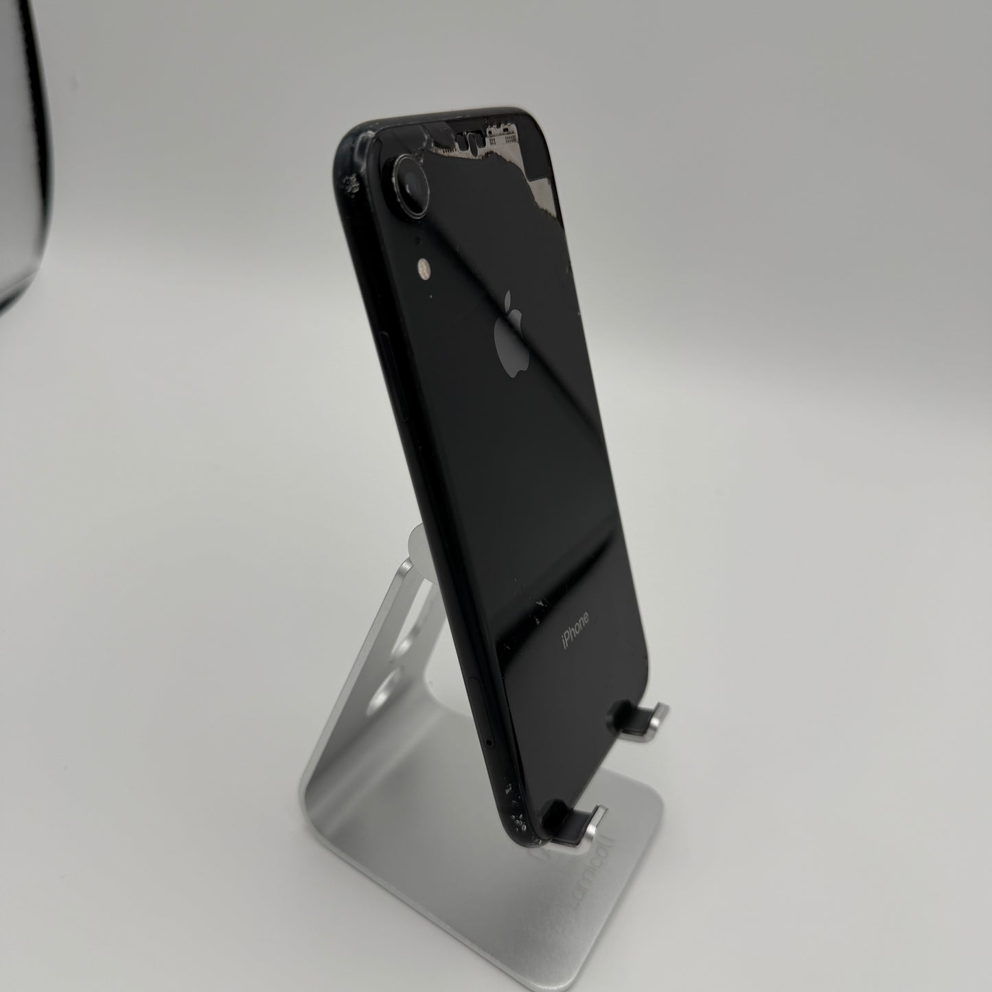 Apple iPhone XR 6.1 inch 64GB Black T-Mobile ONLY READ