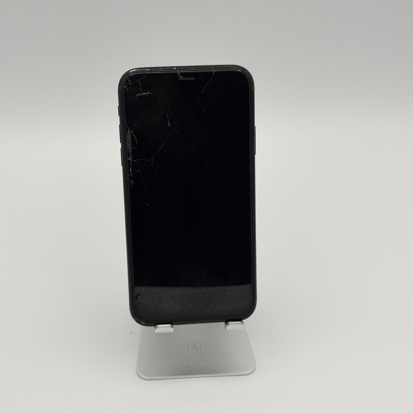 Apple iPhone XR 6.1 inch 64GB Black T-Mobile ONLY READ