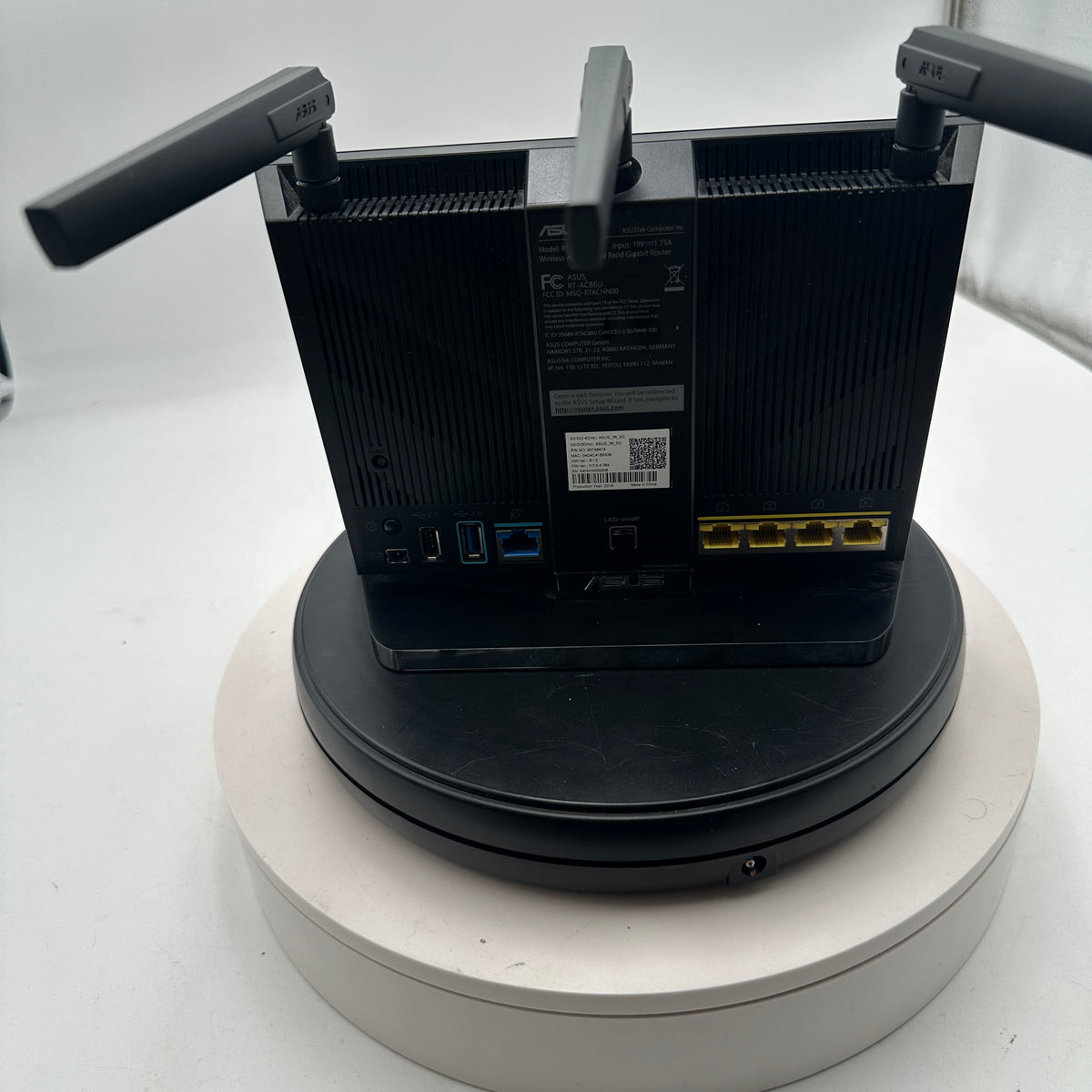 Asus RT-AC86U Dual Band Gigabit Router