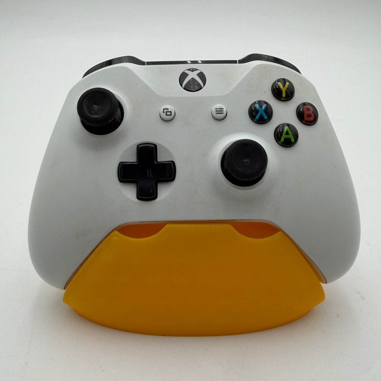 Microsoft Xbox One Wireless Controller Model 1708 White Used