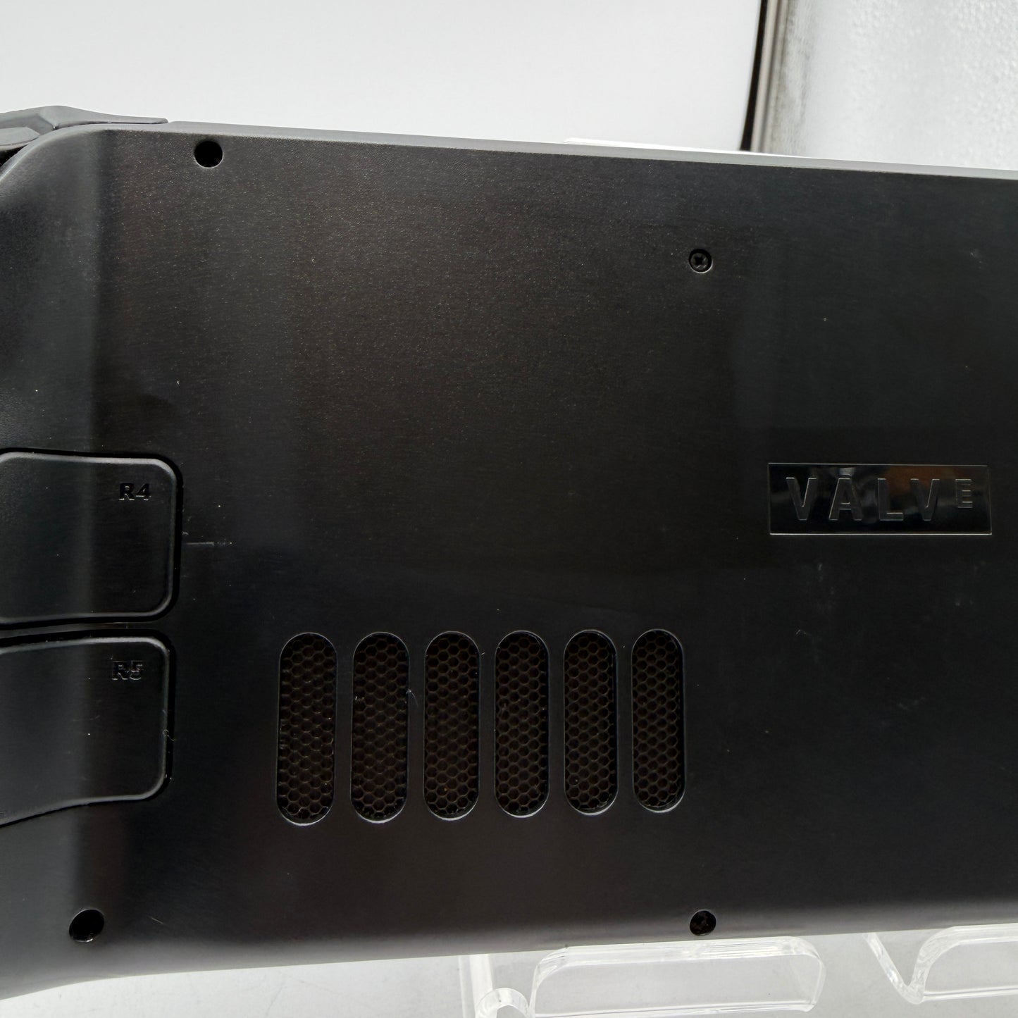 Valve Steam Deck LCD (1010) Handheld Gaming PC