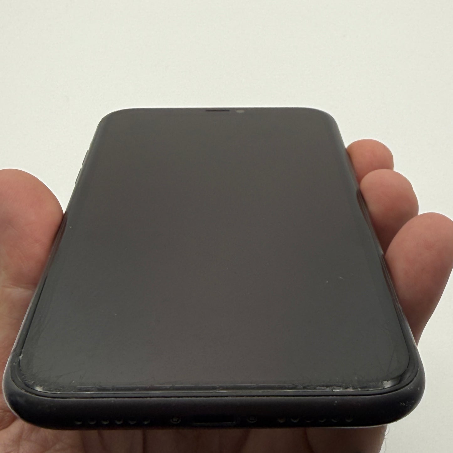 Unlocked Apple iPhone 11 64GB Black READ