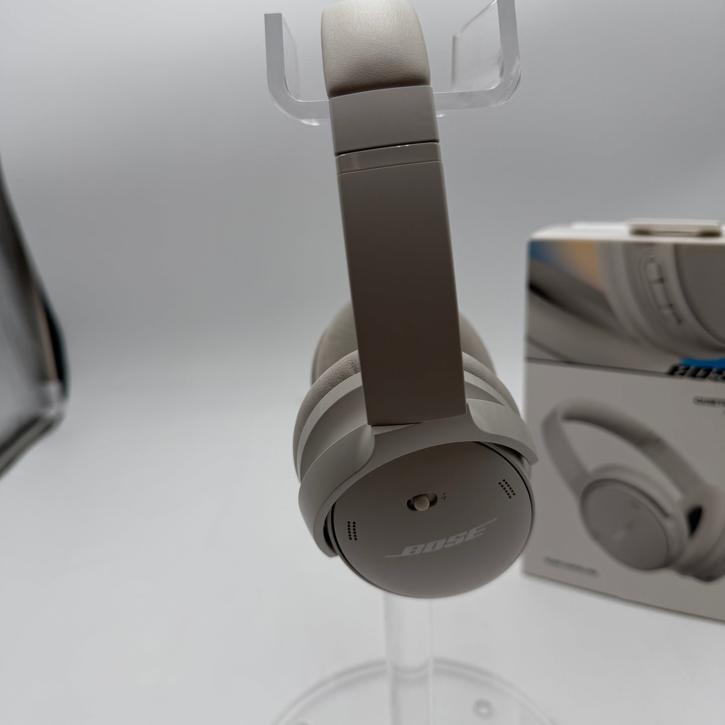 Bose QuietComfort Headphones 5V White Smoke with Box