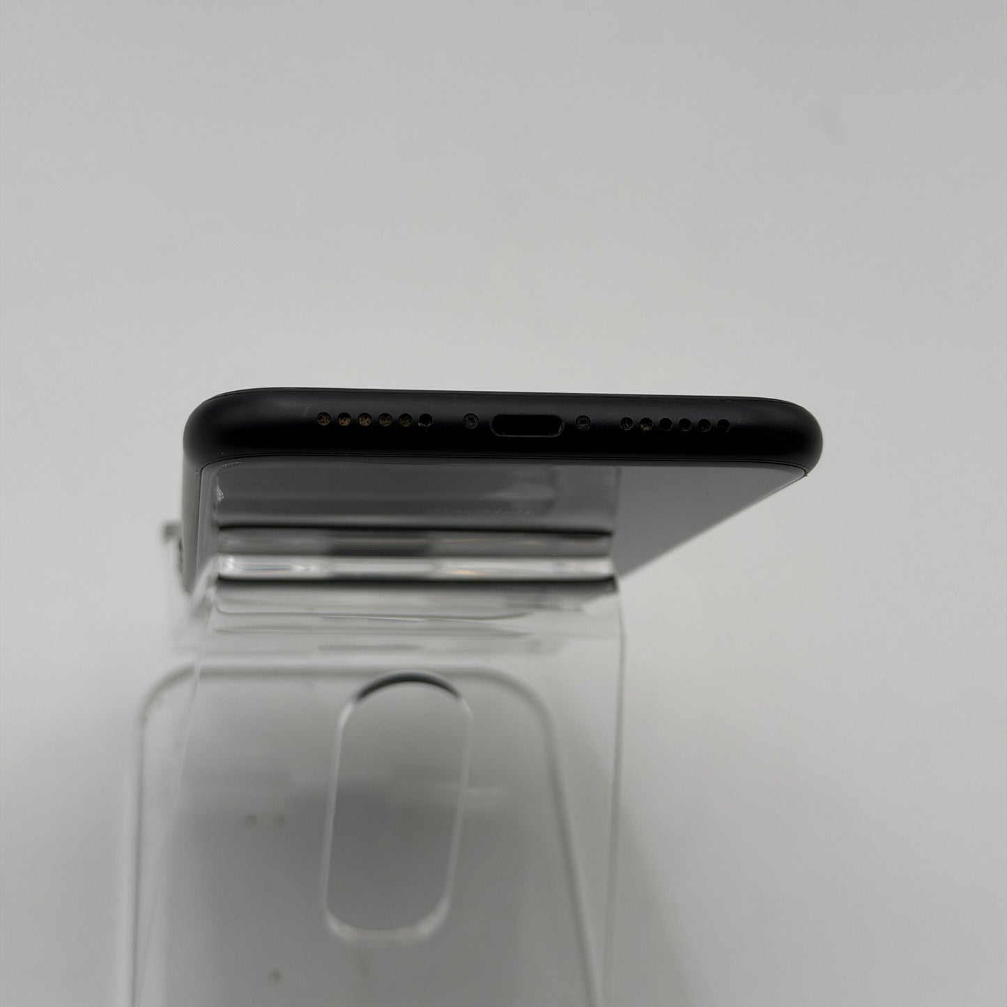 Apple iPhone XR 6.1" 64GB Black Unlocked Used