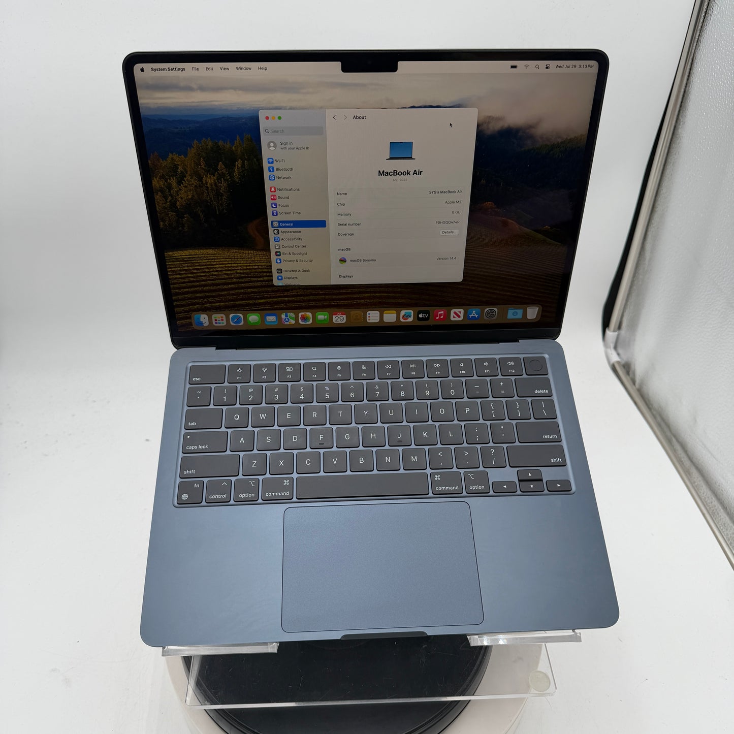 Apple MacBook Air 13-inch M2 A2681 2023 8GB 256GB 100% Batt Black