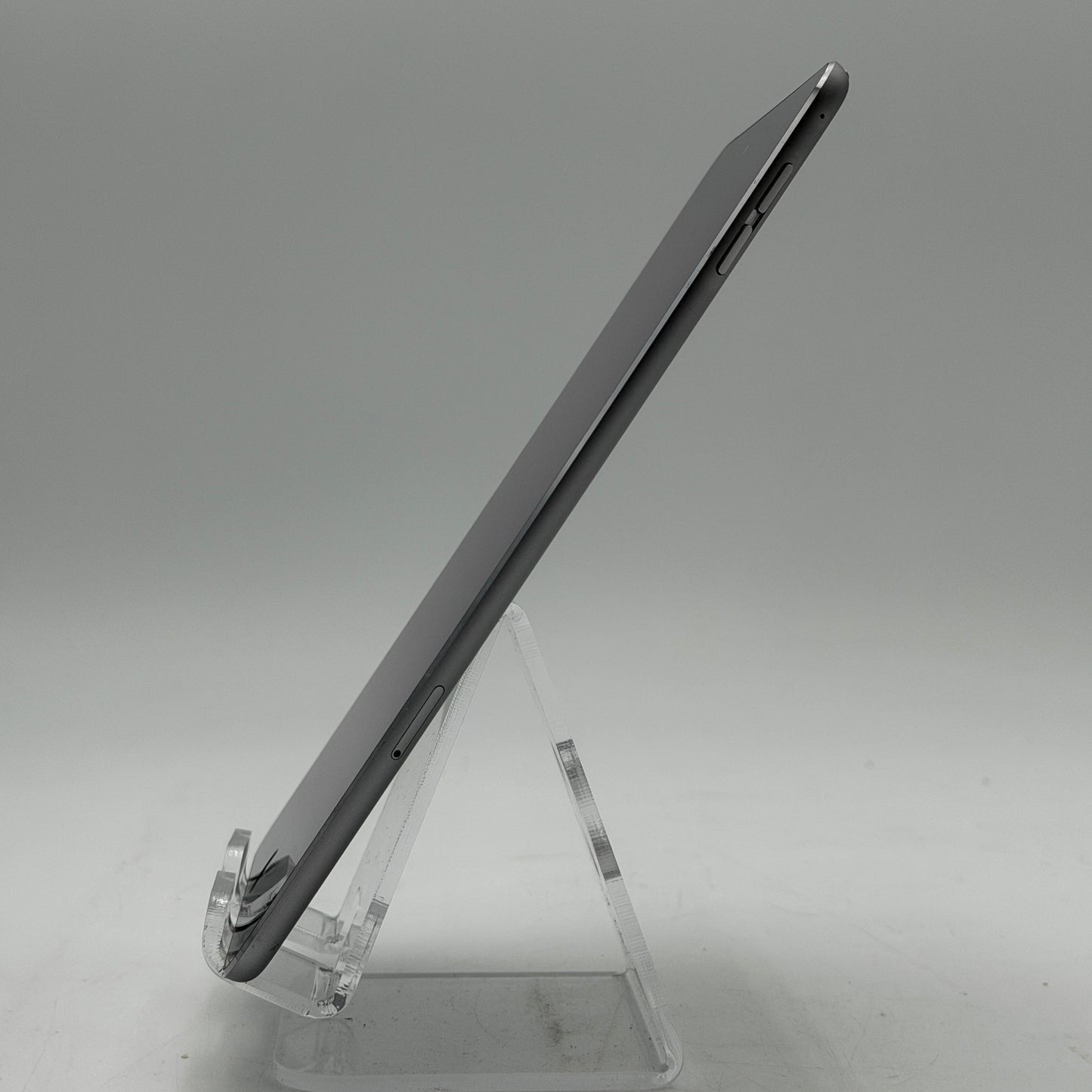 Apple iPad Mini (4th Gen) A1550 16GB Space Gray Unlocked
