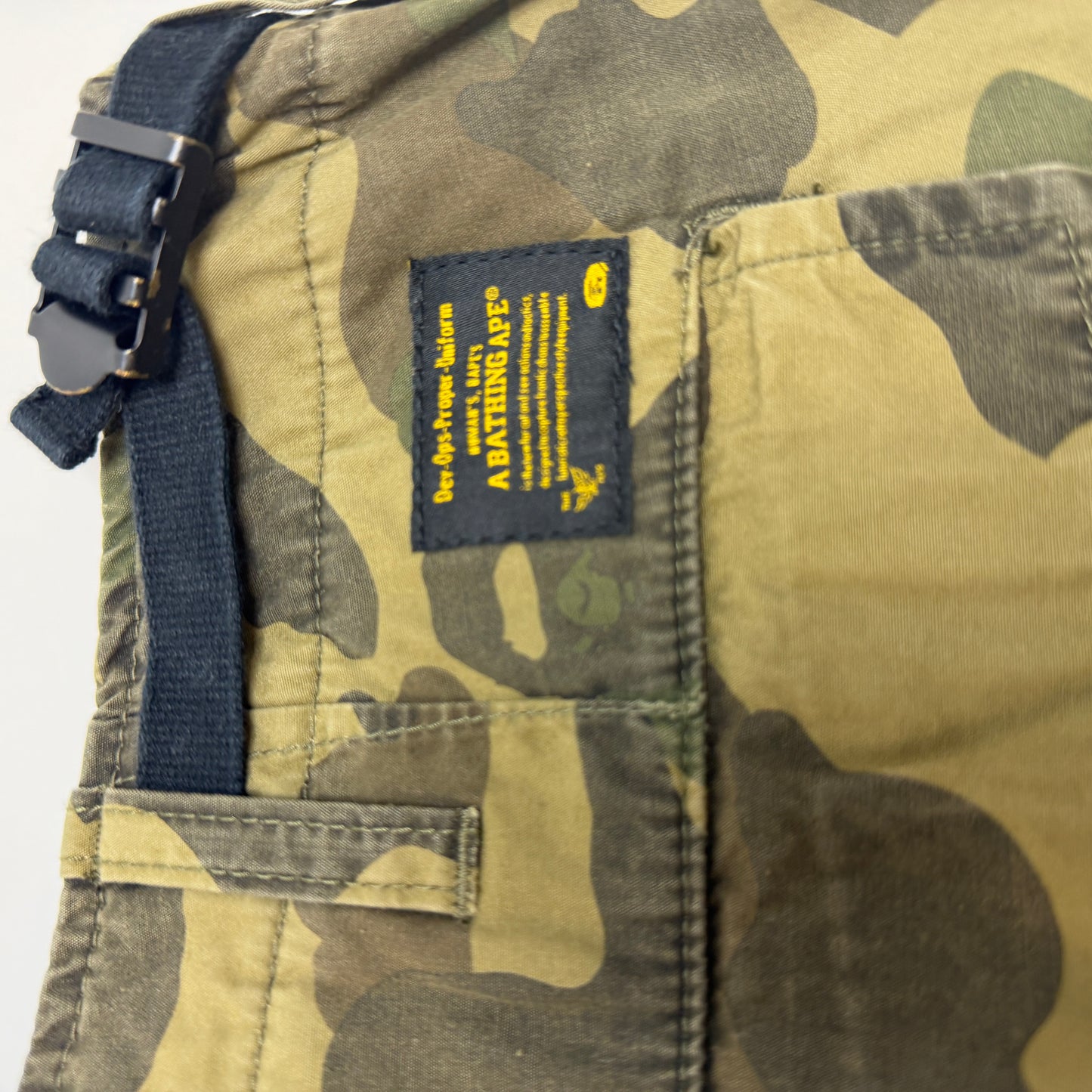 A Bathing Ape BAPE 1st Camo Cargo Pants Men's XL Green Camo Vintage Used