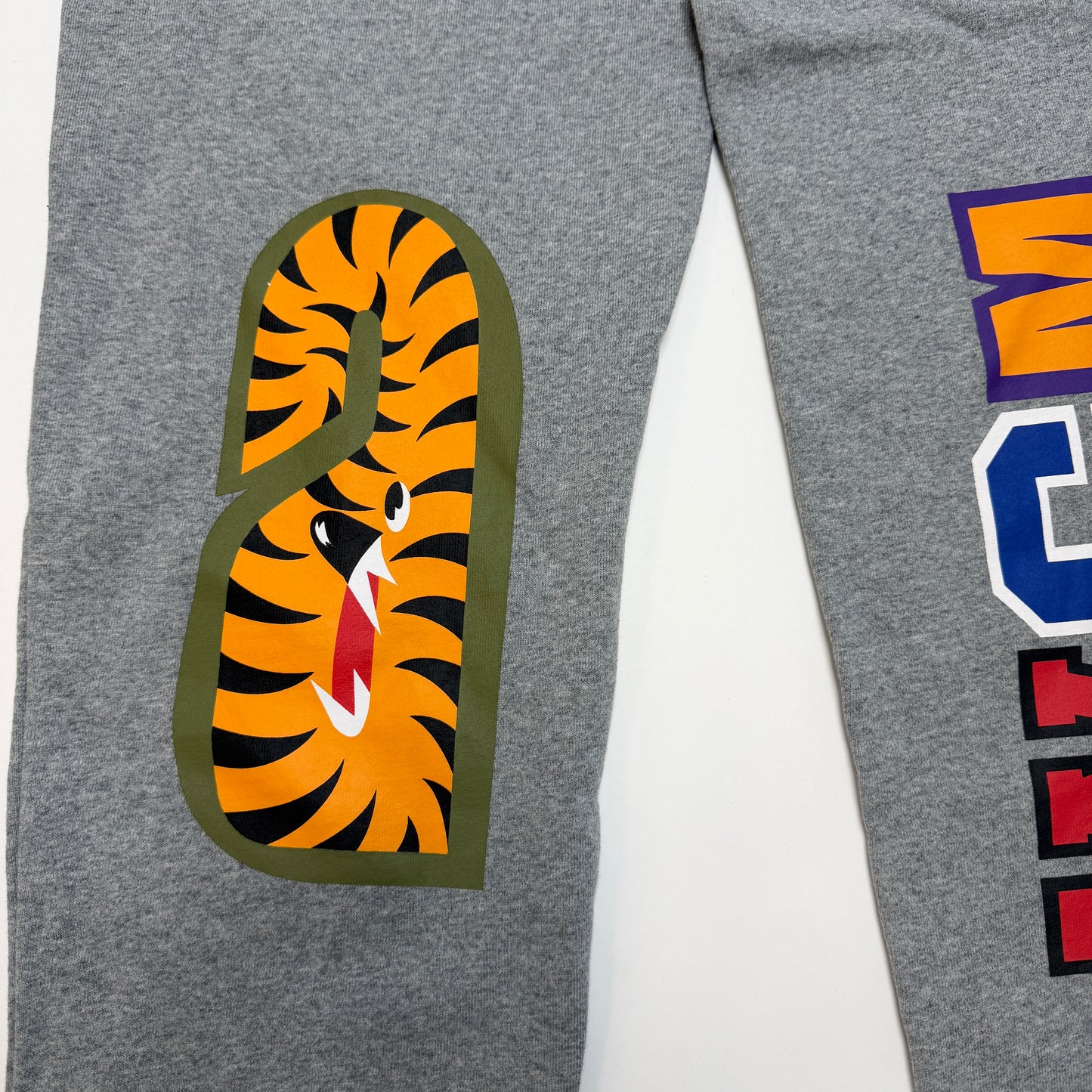 A Bathing Ape BAPE Shark Sweatpants Men's XL Gray Cotton Joggers