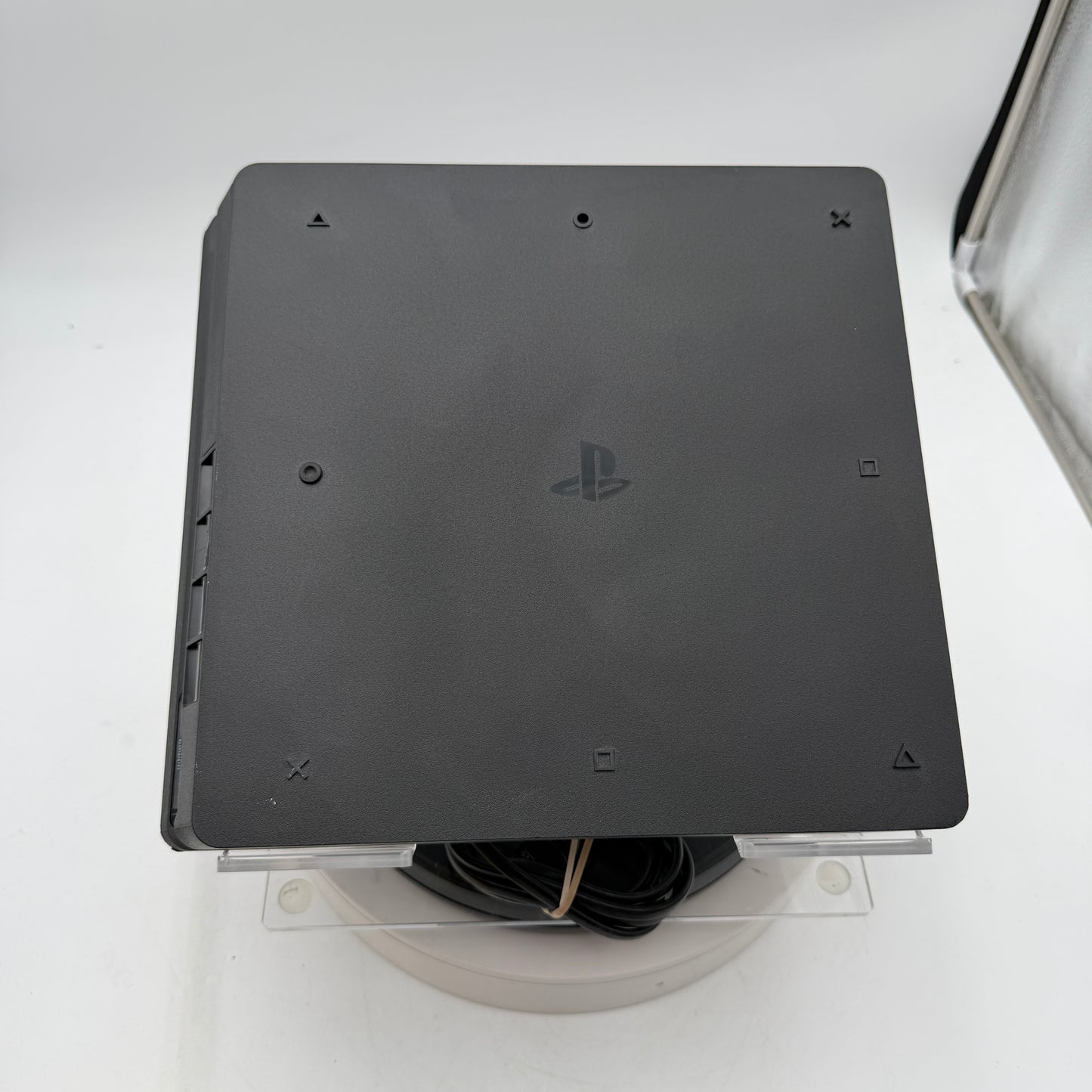 Sony PlayStation 4 Slim CUH-2215B 825GB Black Console Fully Functional 1 Controller
