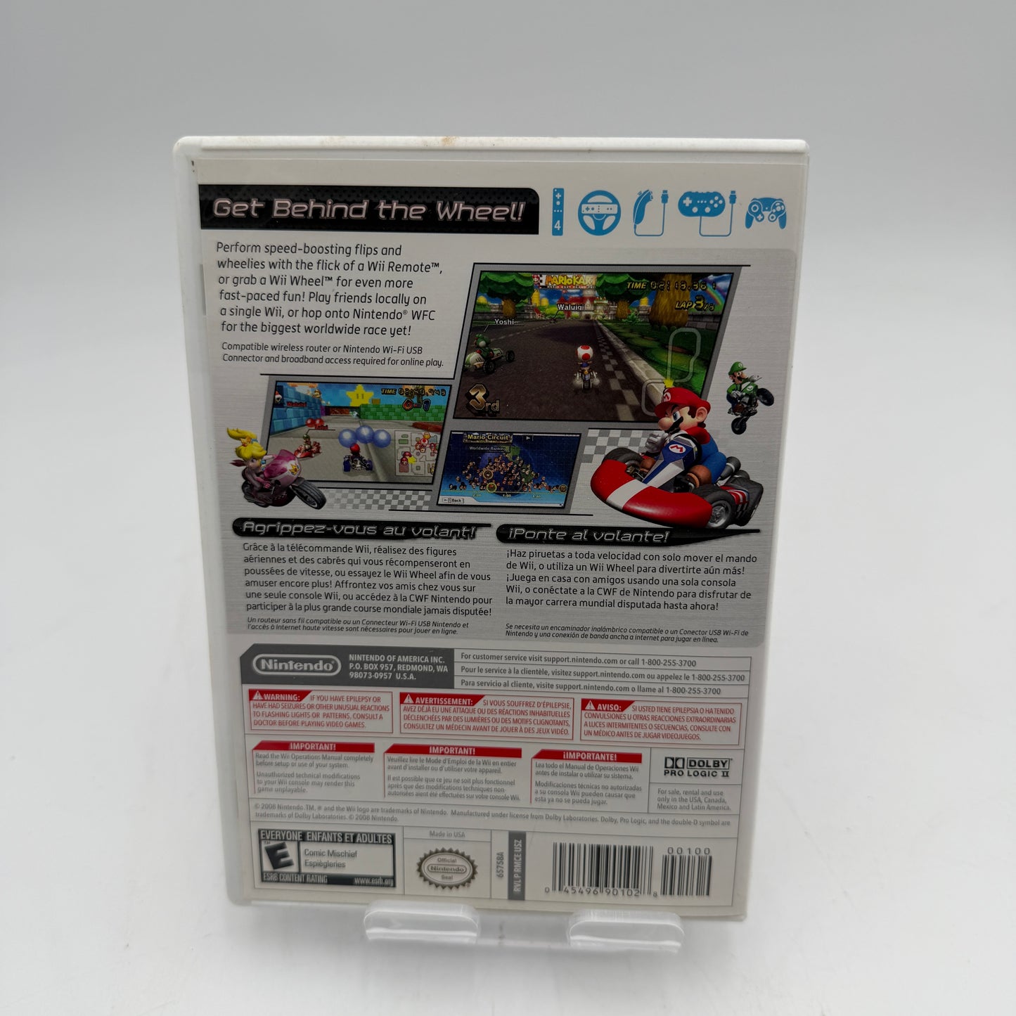Wii Mario Kart Wii Used with Box and Racing Wheel Excellent Condition