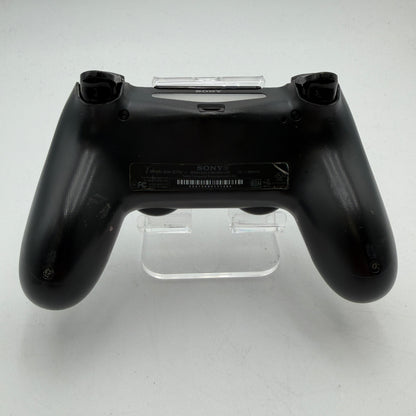 &nbsp;Sony PlayStation 4 CUH-1215A 500GB Black Console with 2 Controllers Used