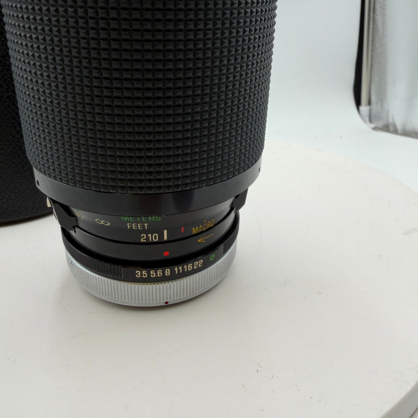Vivitar Series 1 70-210mm f/3.5 Camera Lens Untested