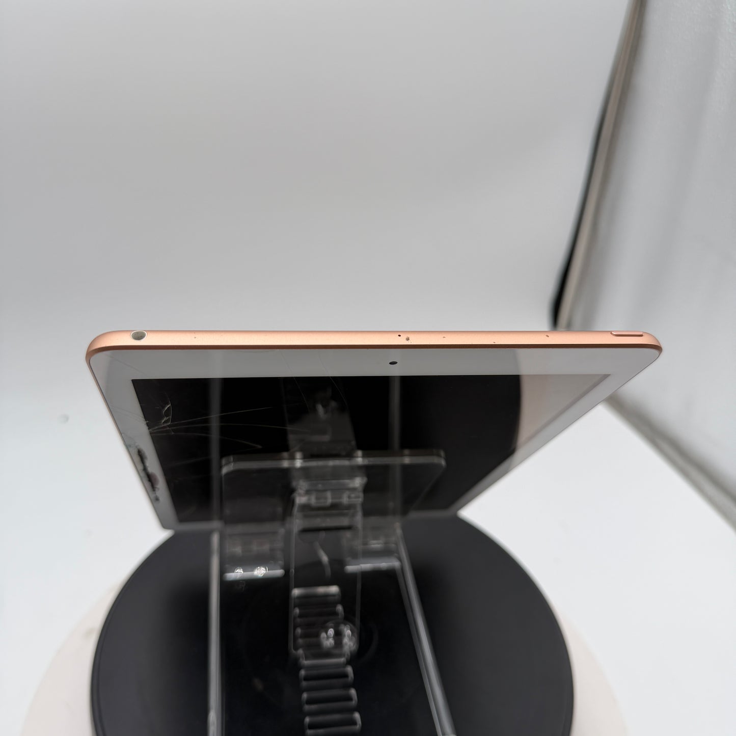 Apple iPad 6th Gen A1893 32GB WiFi Tablet Rose Gold READ
