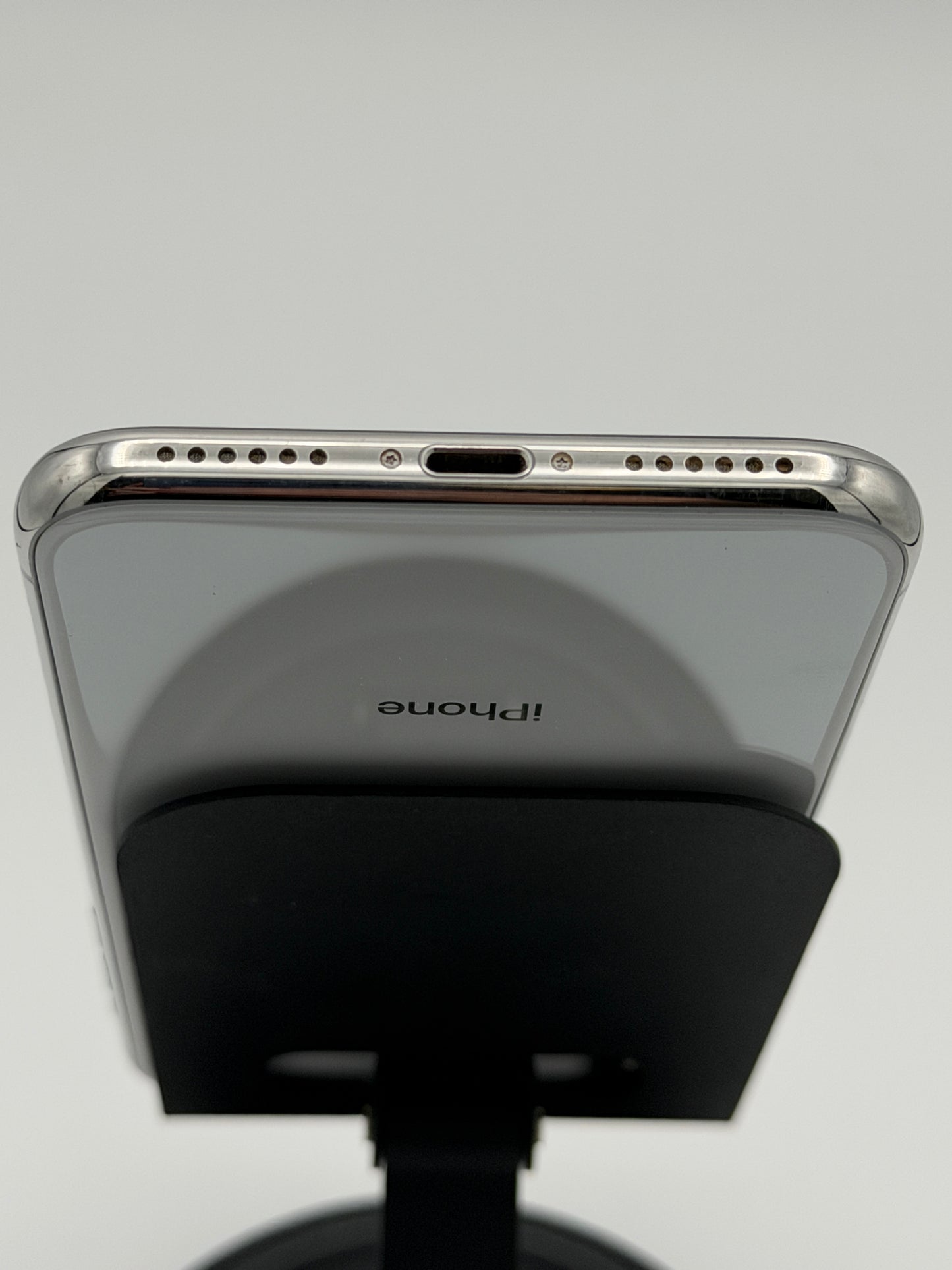 Apple iPhone X - 256GB - Used Good Condition - Unlocked - White