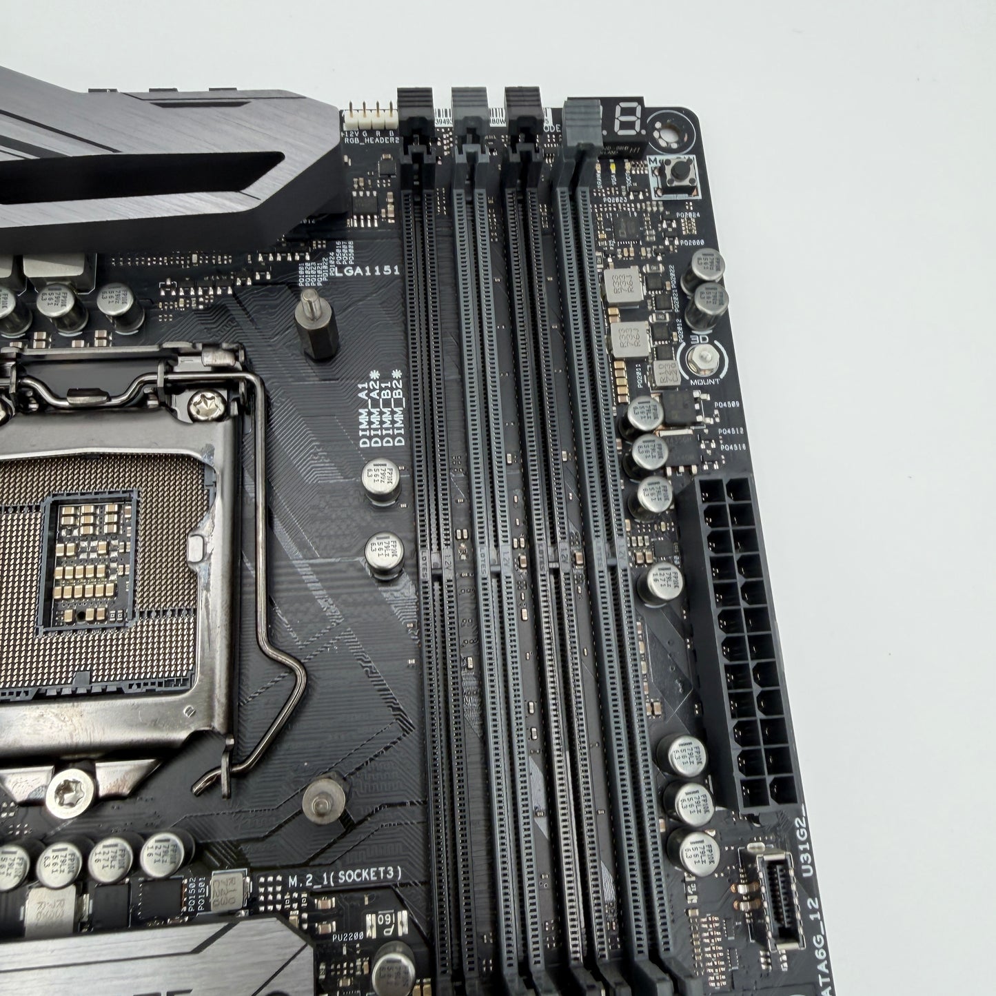 Asus ROG Maximus X Hero Wi-Fi AC LGA 1151 ATX Intel Z370 DDR4 Motherboard