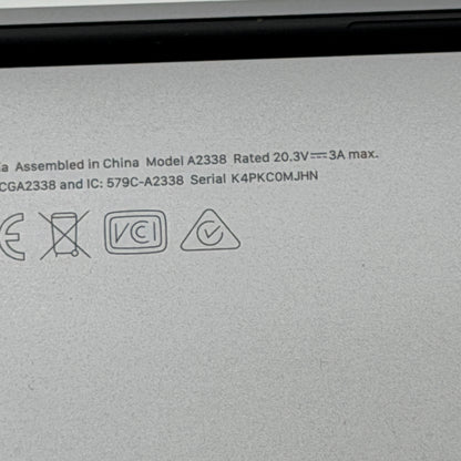 Apple MacBook Pro 13" A2338 2022 M2 8GB 512GB Space Gray 29 Cycle Count