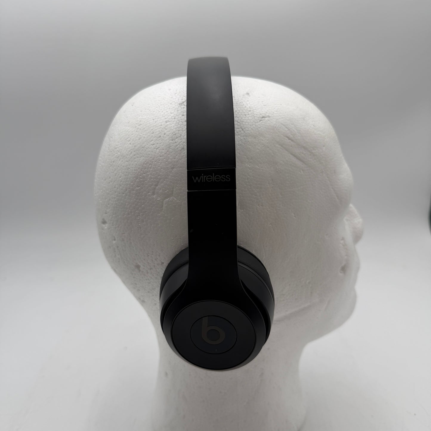 Beats Solo 3 Wireless Headphones - Black