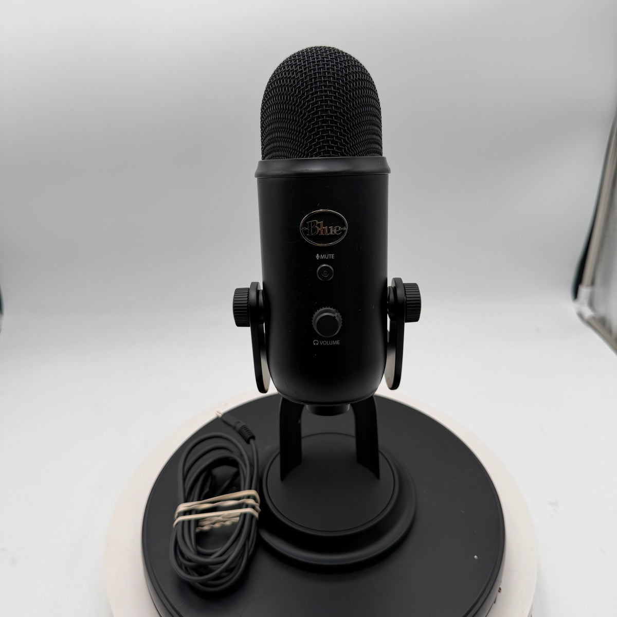 Blue Yeti USB Condenser Microphone Black