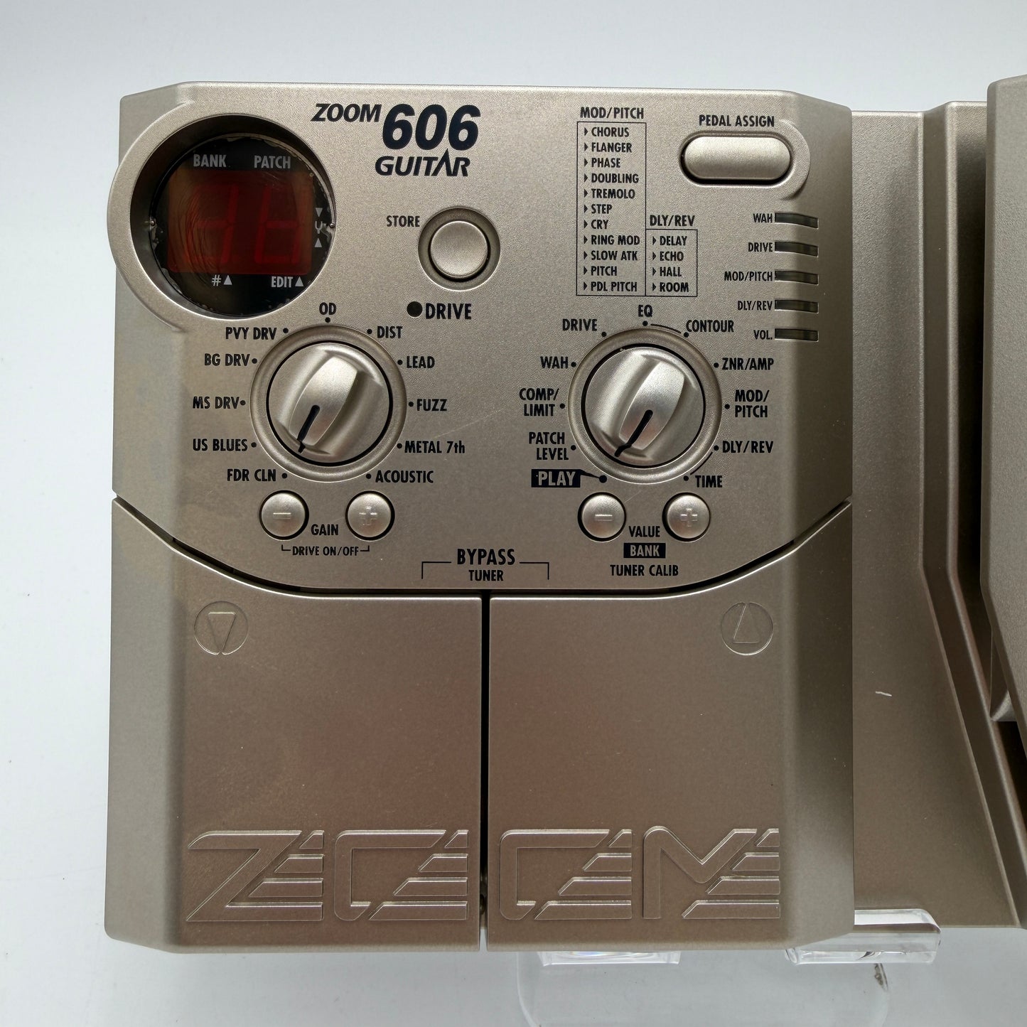 Zoom 606 Guitar Compact Multi Series Guitar Effects Processor Pedal - New In Box