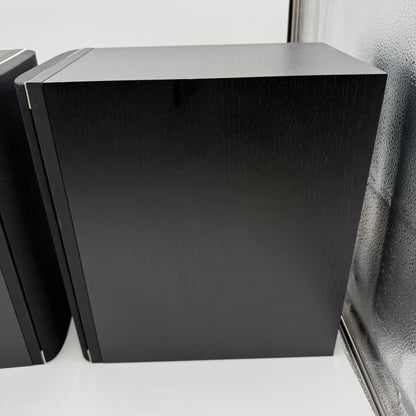 Bowers & Wilkins 685 Bookshelf Audiophile Speakers - Used - Excellent Condition