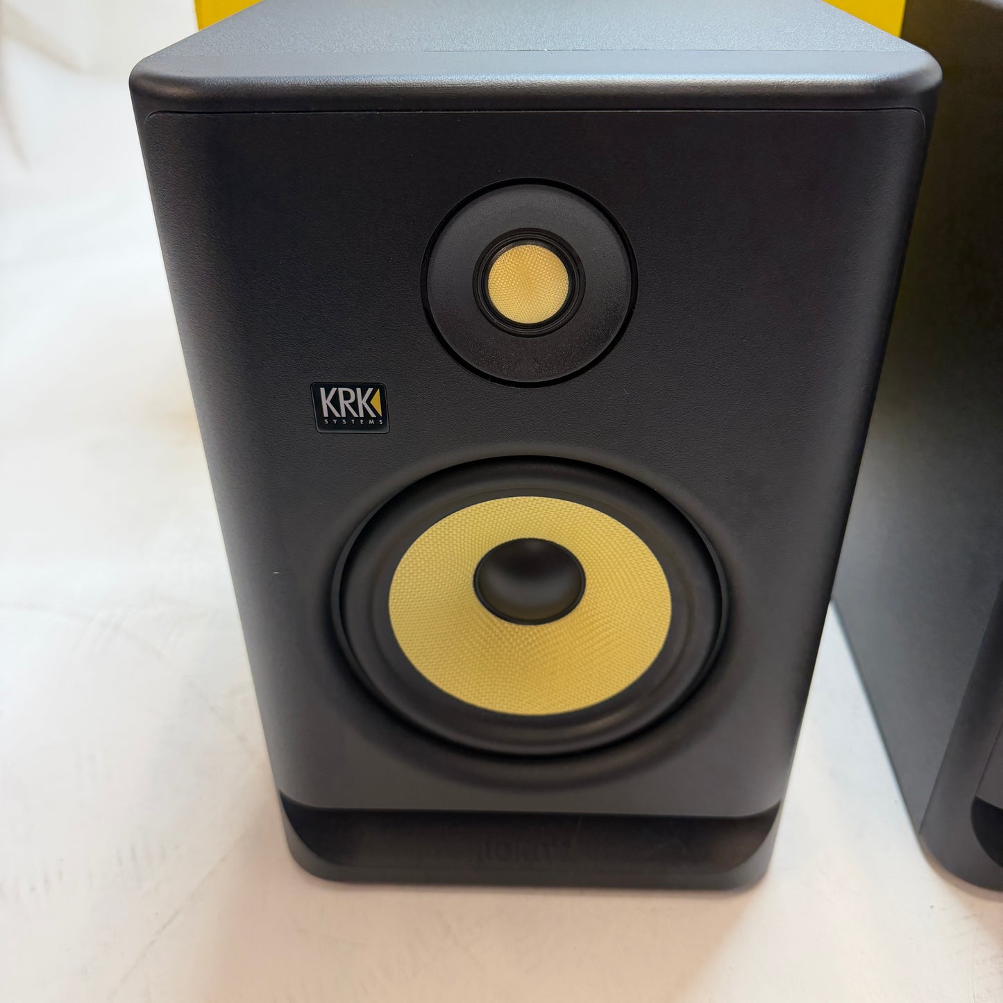 KRK Rokit 7 G4 Powered Monitor Speakers Black Used With Box READ