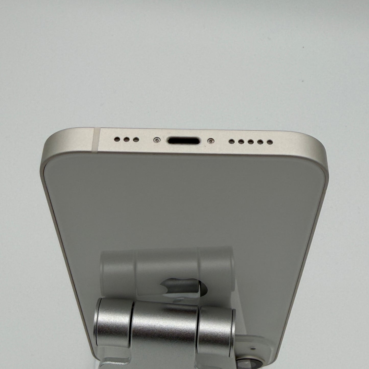 Apple iPhone 13 6.1" 128GB White Unlocked CLEAN!