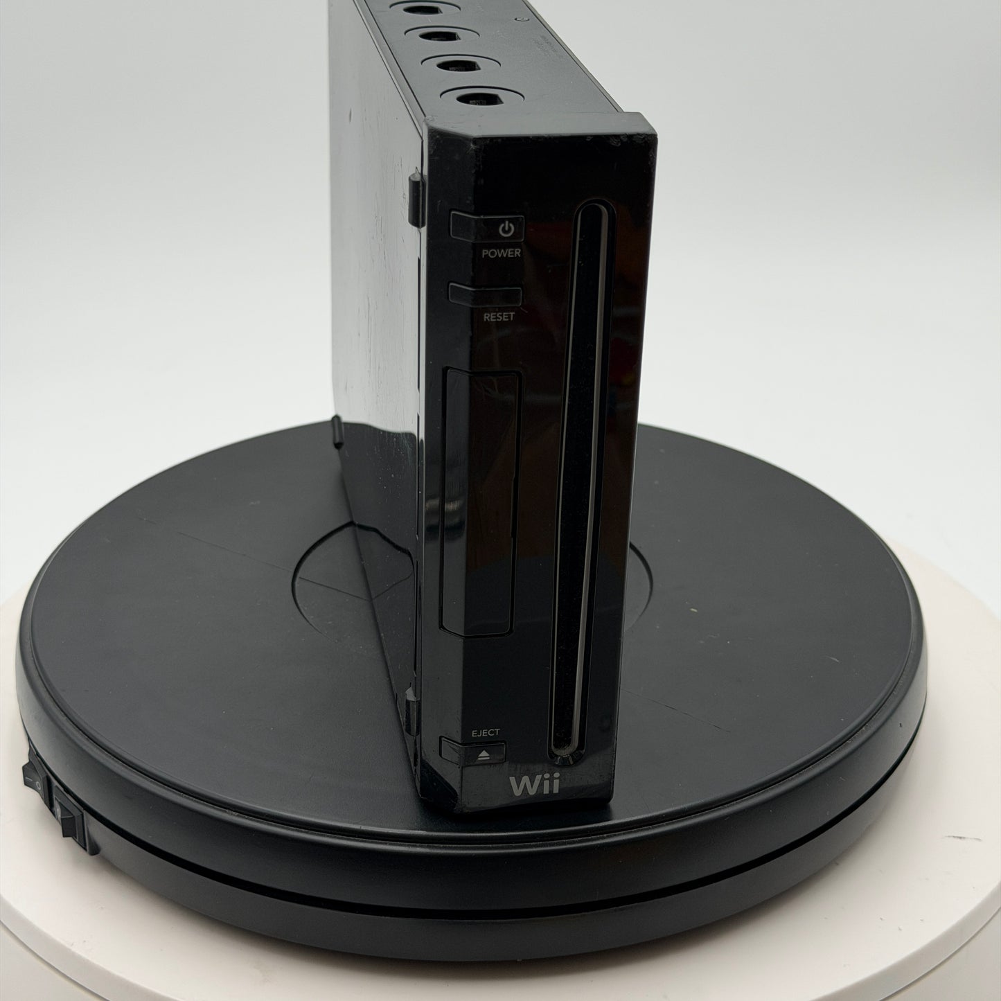 Nintendo Wii (RVL-001) 2006 Video Game System READ