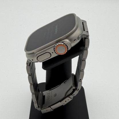 Apple Watch Ultra A2622 49mm Titanium Unlocked