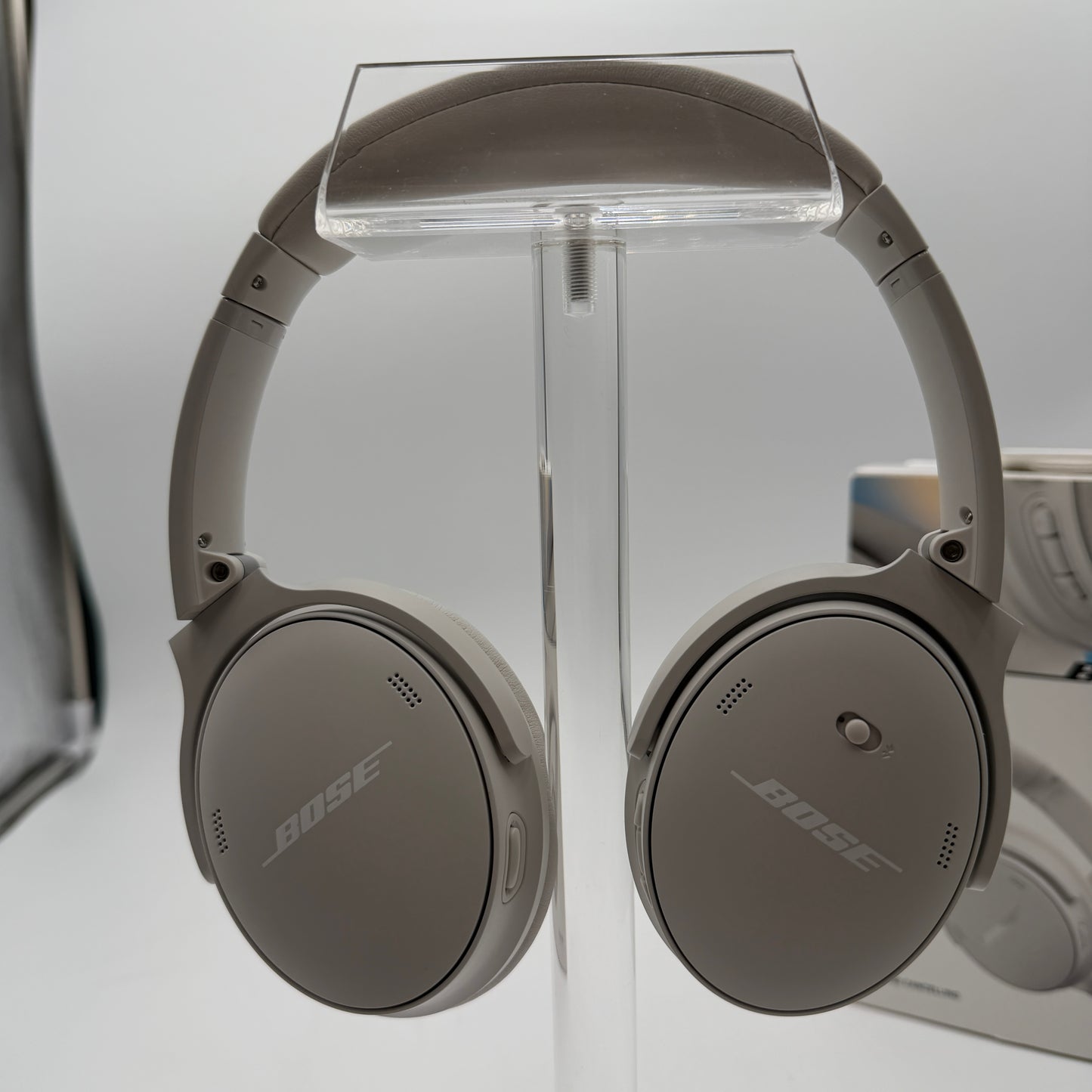 Bose QuietComfort Headphones 5V White Smoke with Box