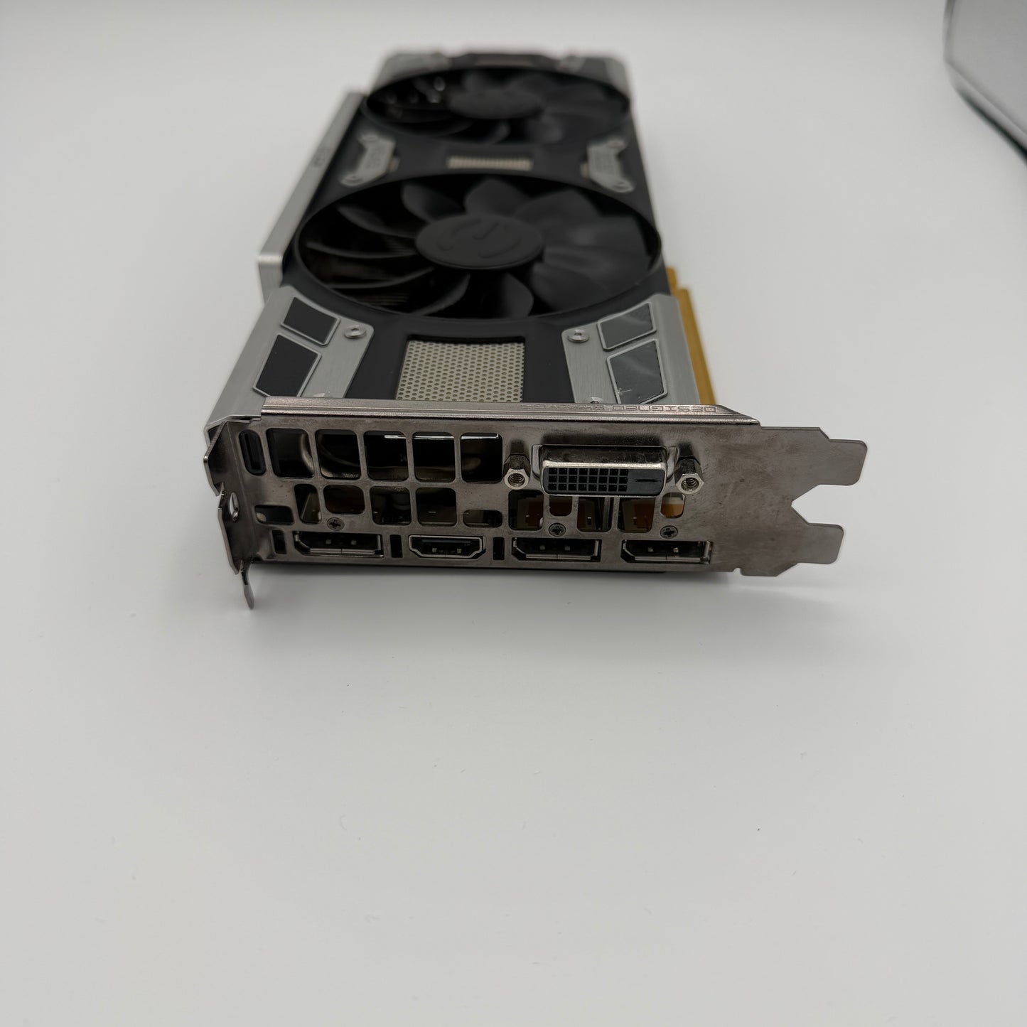 EVGA GeForce GTX 1070 Used Graphics Card - Silver