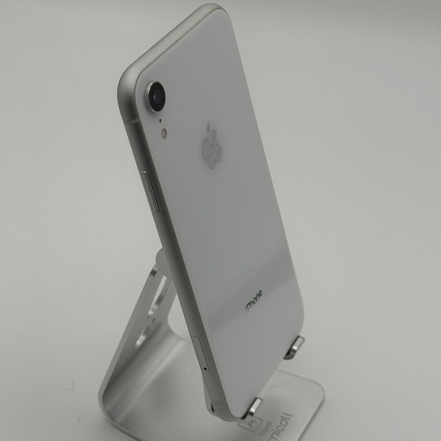 Apple iPhone XR 64GB White Used A T-Mobile Only