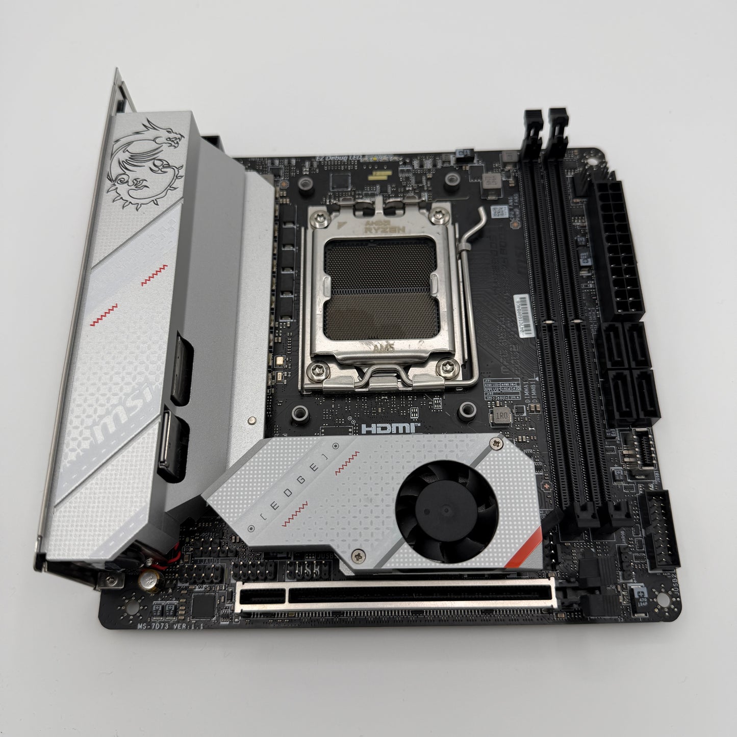 MSI MPG B650I EDGE WIFI AMD AM5 Mini-ITX DDR5 Motherboard READ