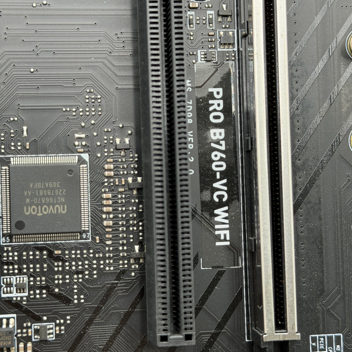 MSI Pro B760-VC WiFi Motherboard
