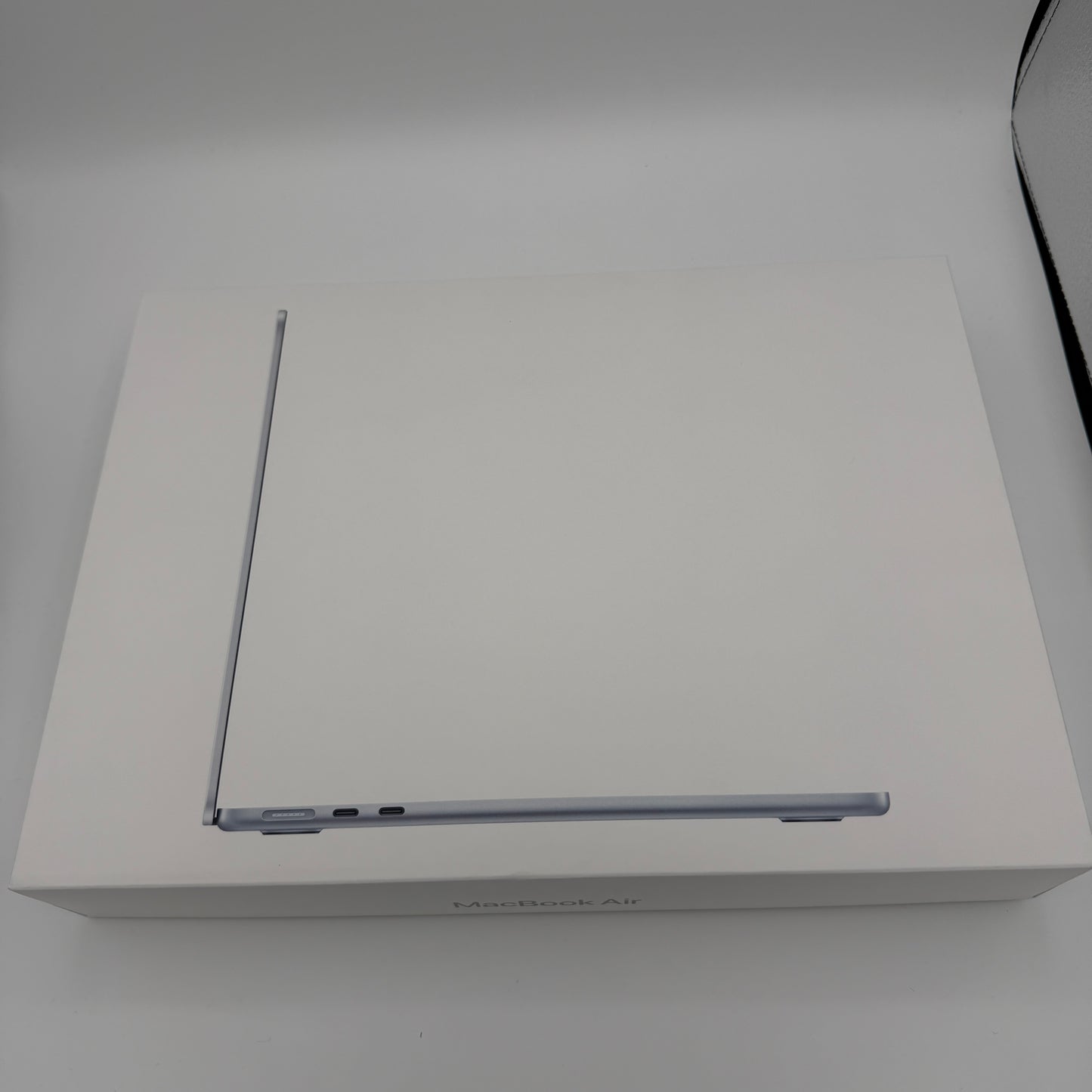 Apple MacBook Air 13 inch M4 A3240 2025 256GB 16GB Sky Blue New In Box