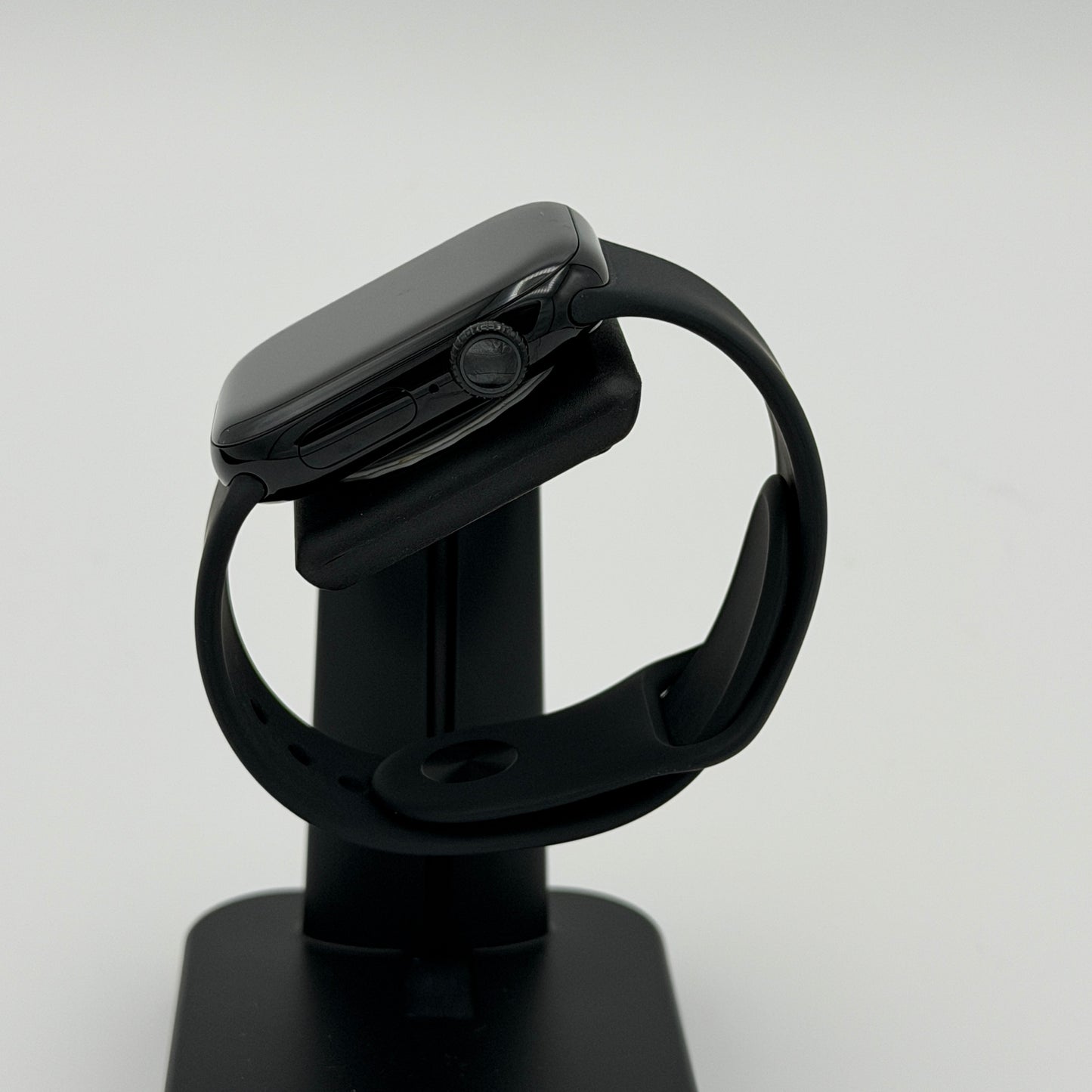 Apple Watch Series 11 42mm GPS A3331 Space Black Aluminum MINTY!