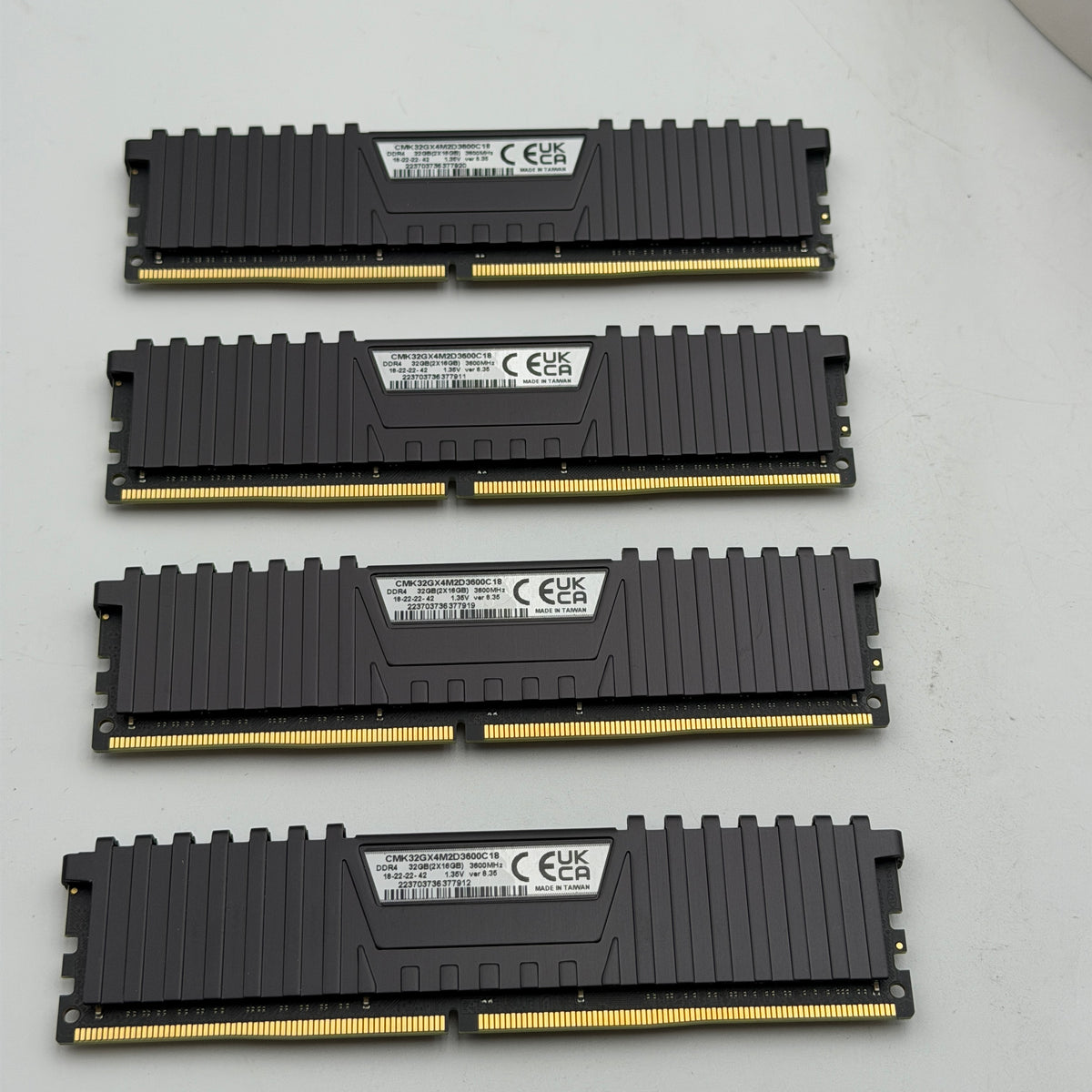 CORSAIR Vengeance LPX 64GB (4x16GB) 3600MHz DDR4 RAM - Black