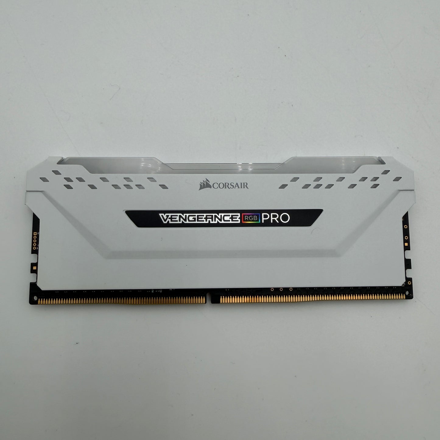 CORSAIR Vengeance Pro RGB 16GB RAM DDR4 White Used