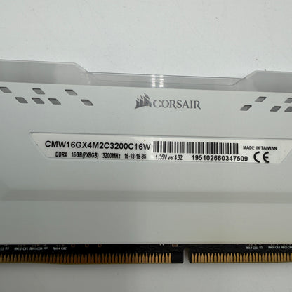 CORSAIR Vengeance Pro RGB 16GB RAM DDR4 White Used