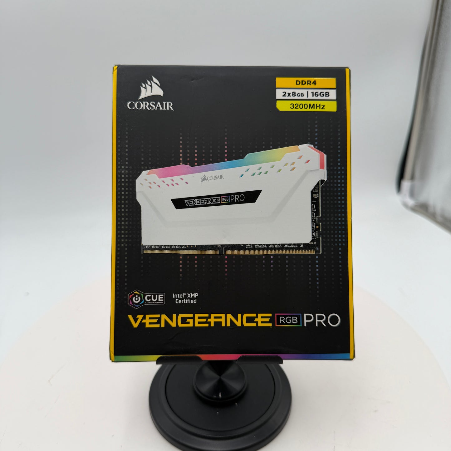 CORSAIR Vengeance RGB Pro 16GB (2x8GB) DDR4 3200MHz White New In Box
