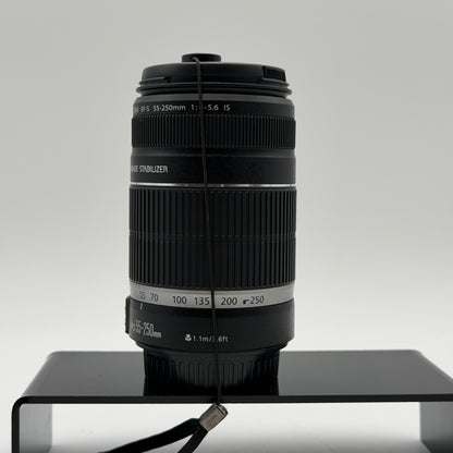 Canon EF-S 55-250mm F4-5.6 IS