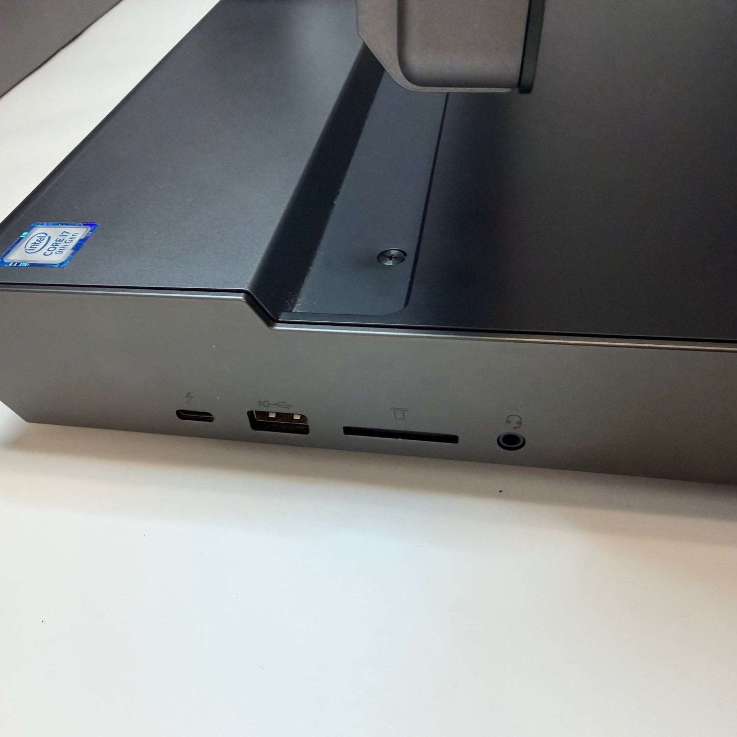 Lenovo Yoga A940-271CB Touchscreen All In OneComputer 1.25TB 16GB i7-9700