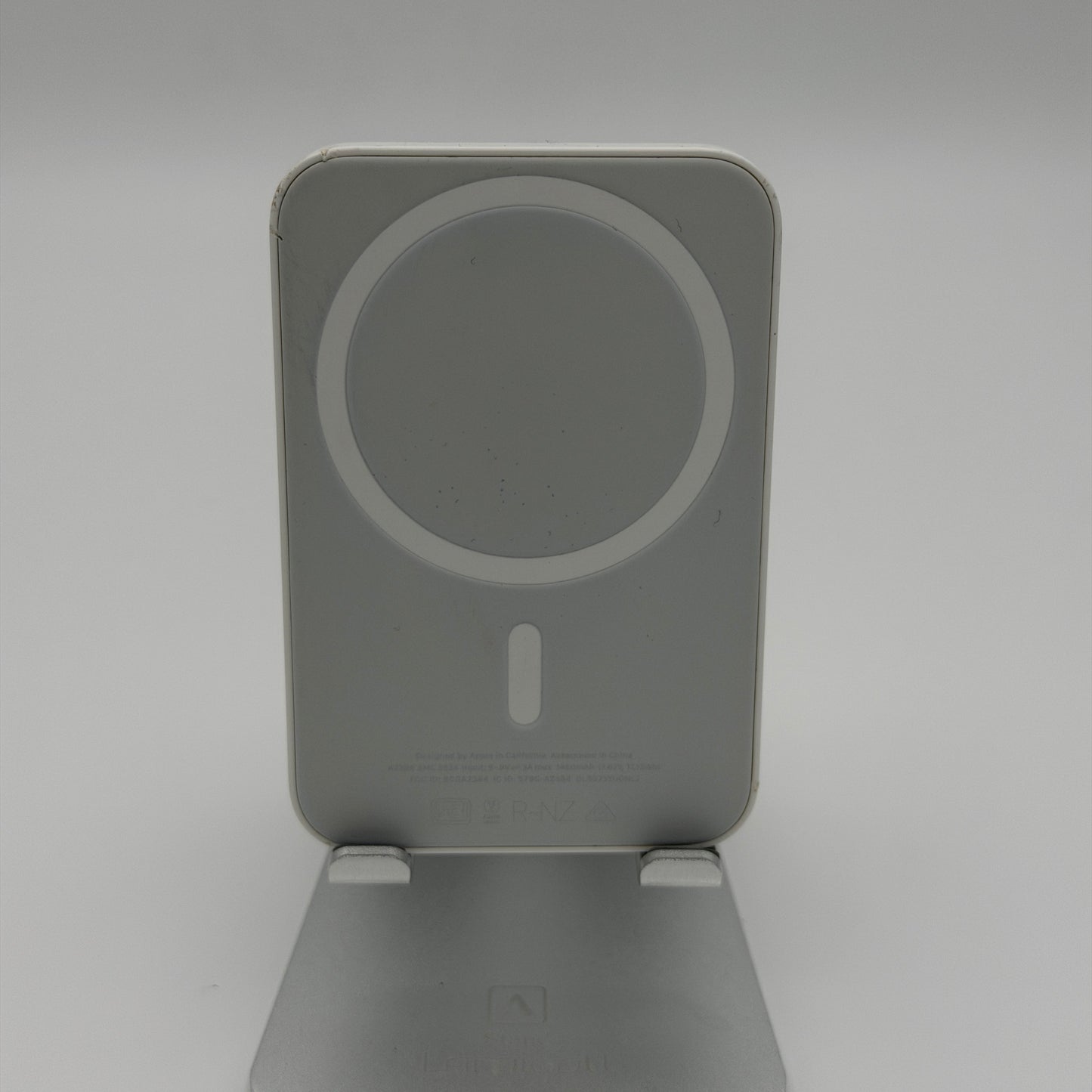 Apple iPhone MagSafe Battery Pack Model A2384 - White - Used