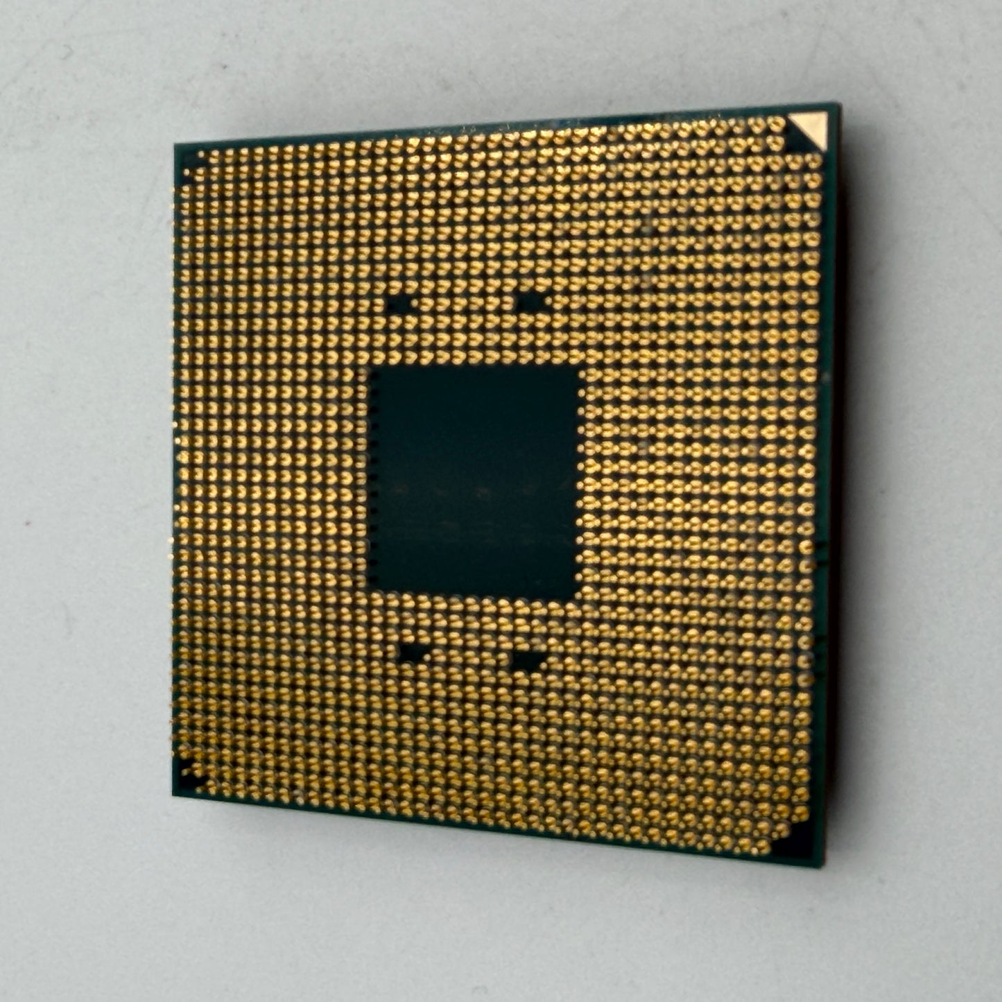 AMD Ryzen 7 3800X CPU Processor Bent Pins