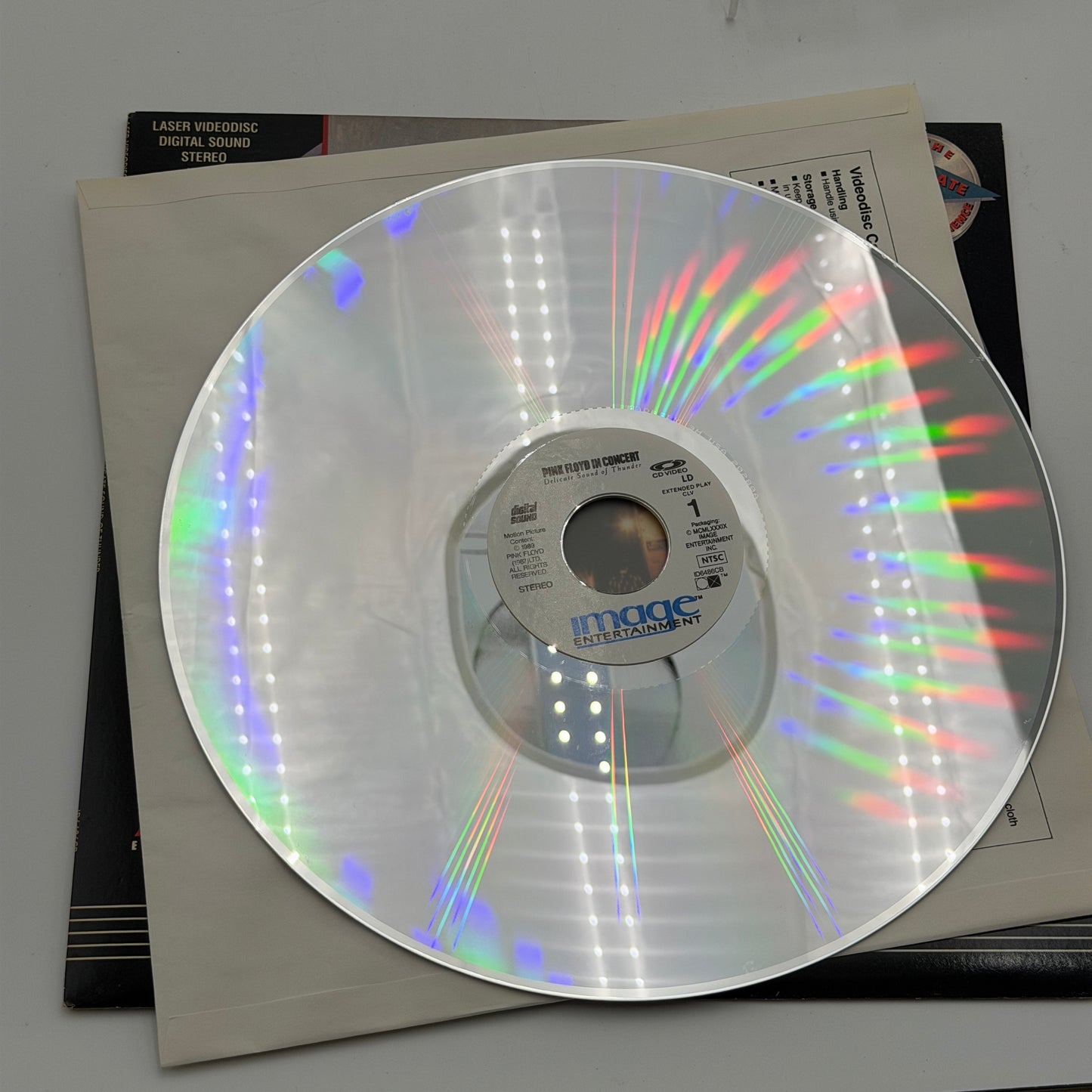 Pink Floyd: In Concert 1987- Delicate Sound of Thunder Laserdisc