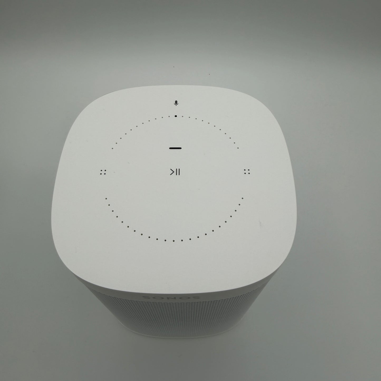 Sonos ONE Gen 2 S18 White Speaker Used Excellent Condition