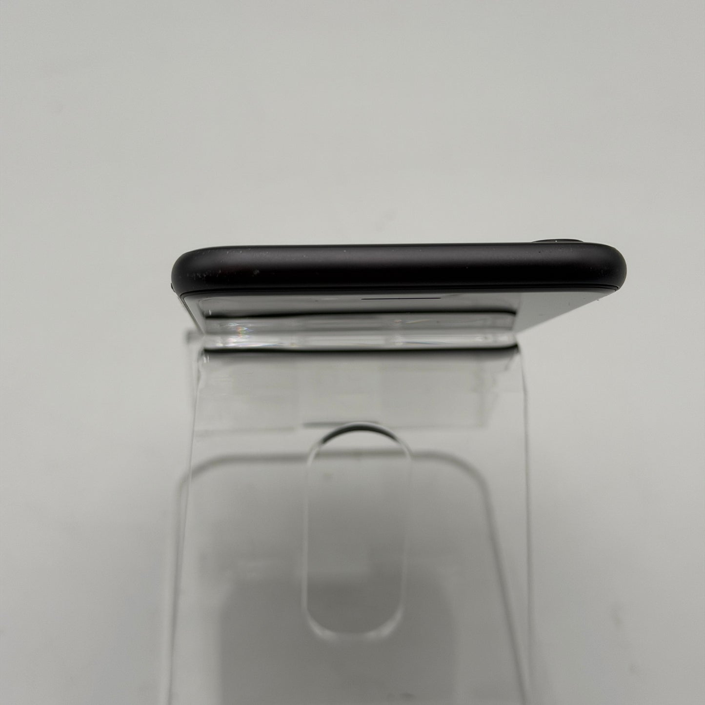 Apple iPhone 8 64GB Space Gray A1863 Unlocked Used